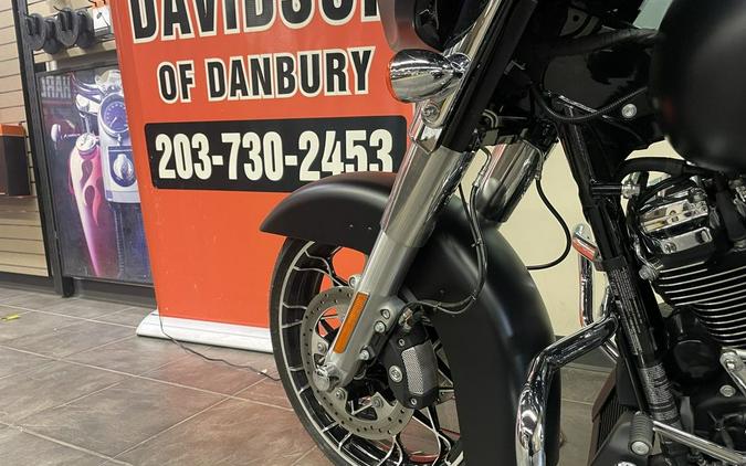 2022 Harley-Davidson® FLHXS - Street Glide® Special