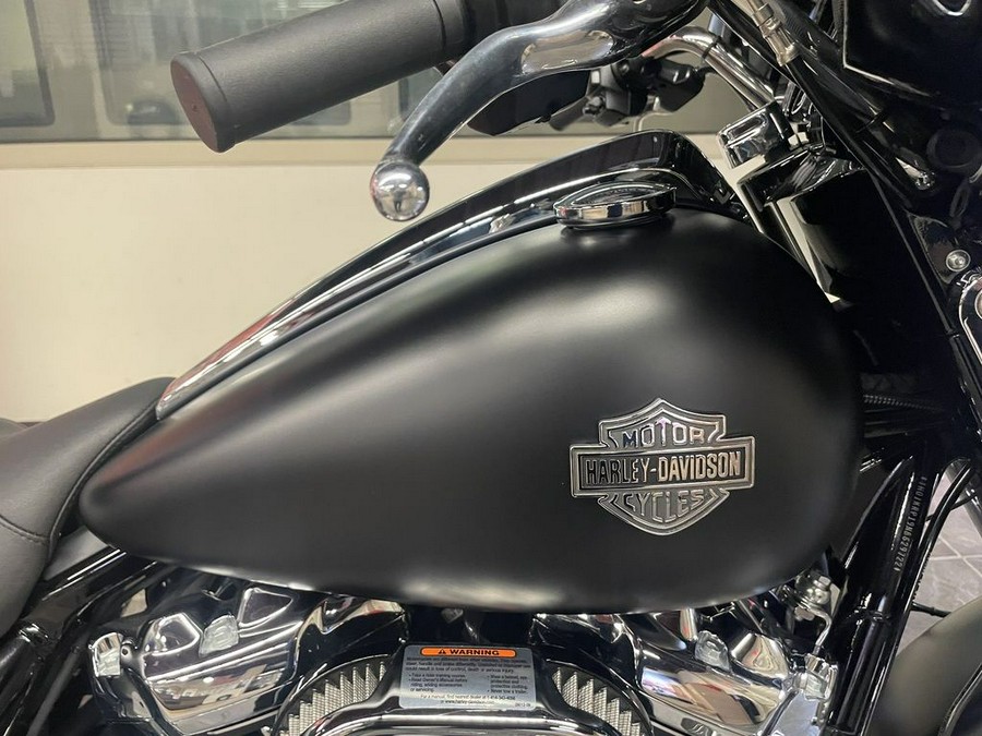 2022 Harley-Davidson® FLHXS - Street Glide® Special