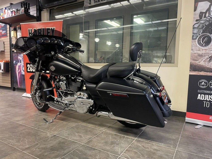 2022 Harley-Davidson® FLHXS - Street Glide® Special