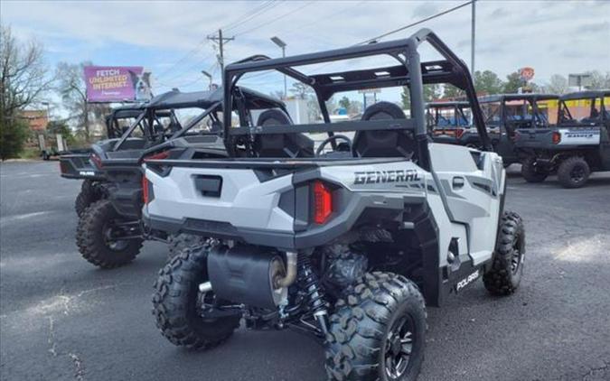 2024 Polaris® General 1000 Sport