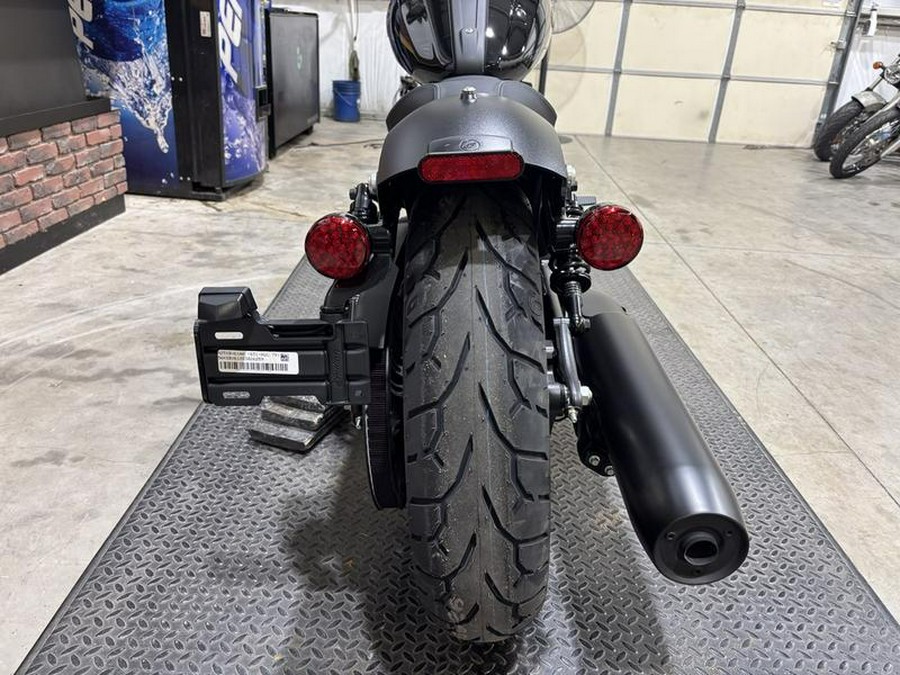 2025 Indian Motorcycle® Scout® Sixty Bobber Black Metallic