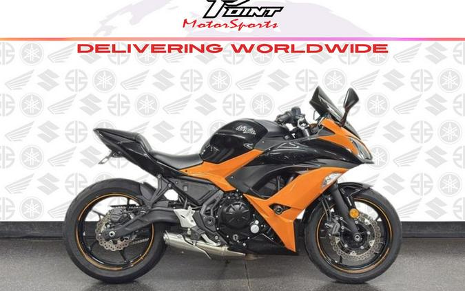 2019 Kawasaki Ninja® 650 ABS Candy Orange/Metallic Spark Black