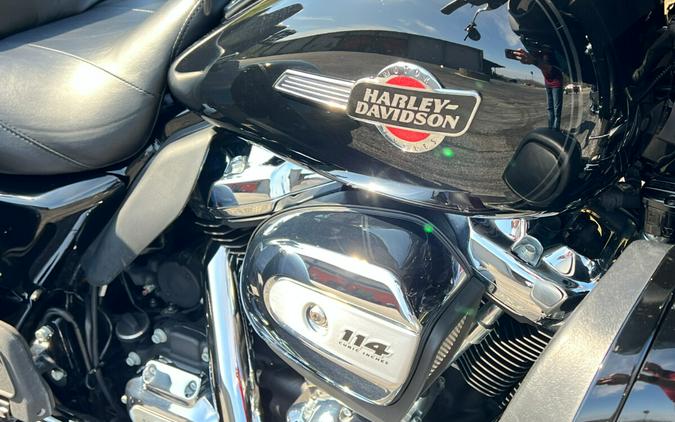 FLHTCUTG 2023 Tri Glide Ultra