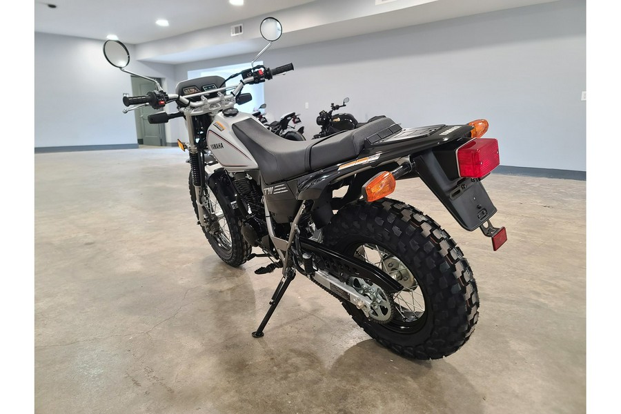 2026 TW200 - Yamaha