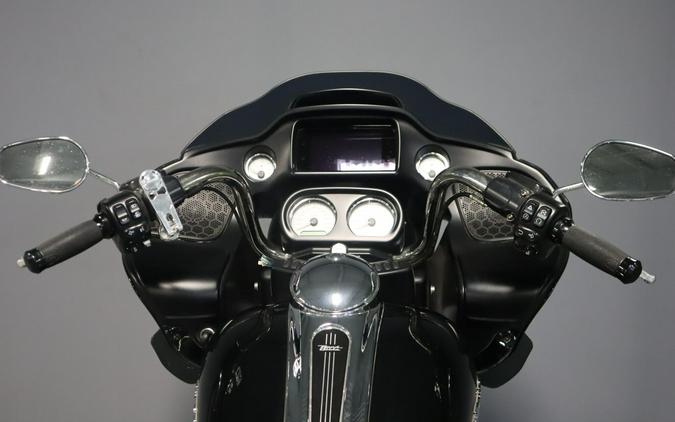 2020 Harley-Davidson Road Glide – Vivid Black with Chrome