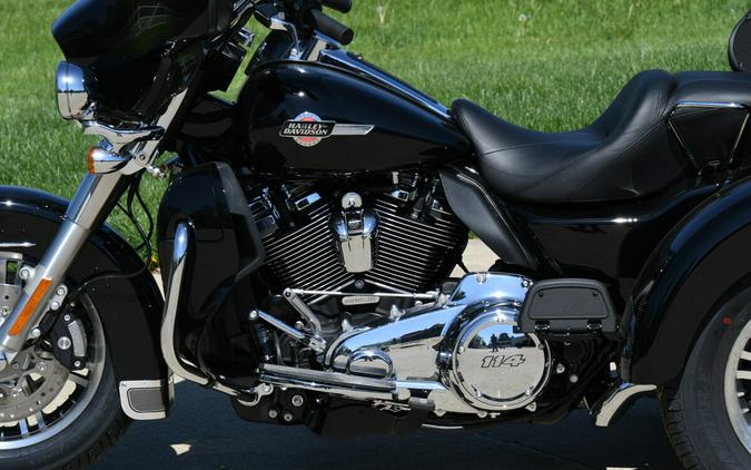 2024 Harley-Davidson Tri Glide Ultra Vivid Black