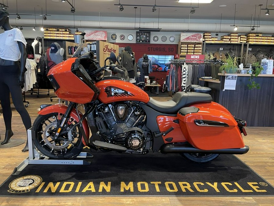 2024 Indian Motorcycle® Challenger® Dark Horse® Icon Sunset Orange