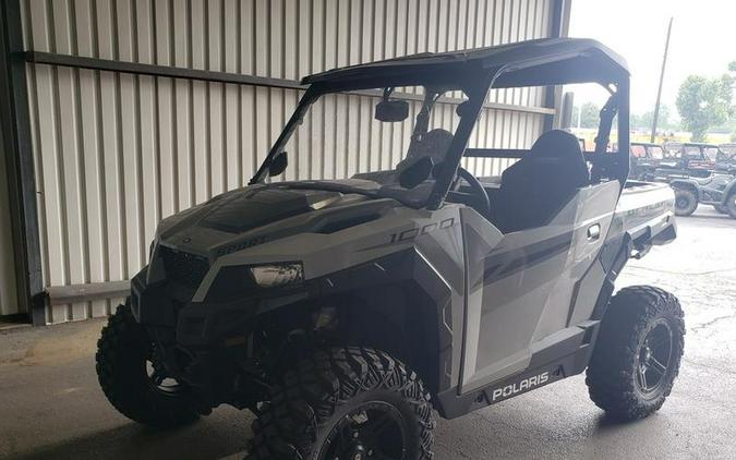 2024 Polaris® General 1000 Sport