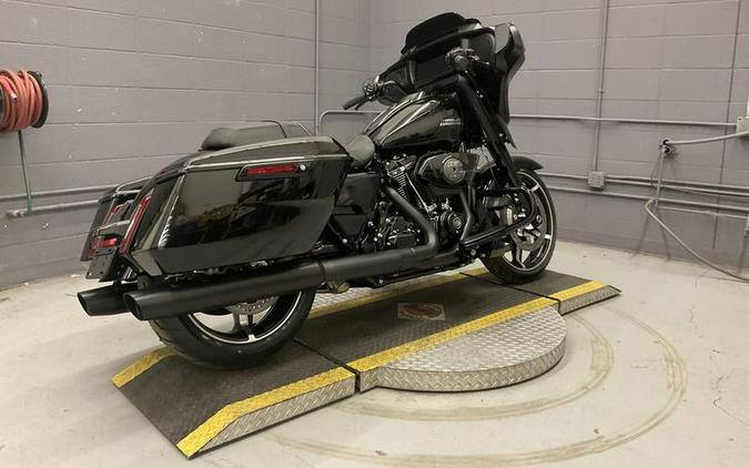 2024 Harley-Davidson® FLHX - Street Glide®