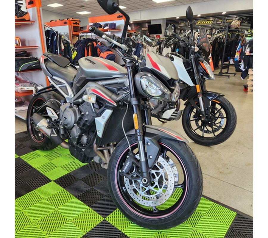 2022 Triumph Street Triple R