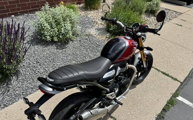 2026 Triumph Speed 400 Lava Red Gloss / Storm Grey