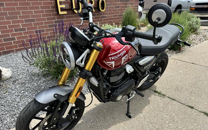 2026 Triumph Speed 400 Lava Red Gloss / Storm Grey