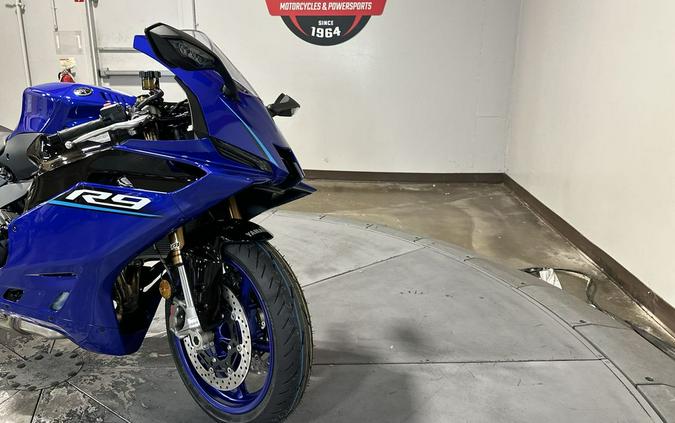 2027 Yamaha YZF R9
