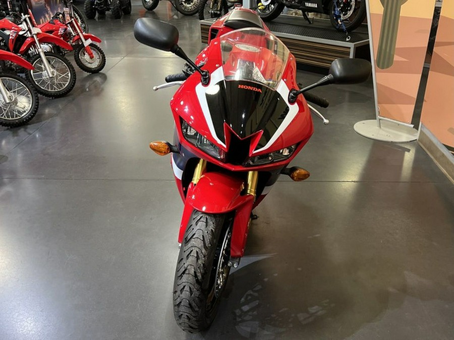 2024 Honda CBR600RR ABS