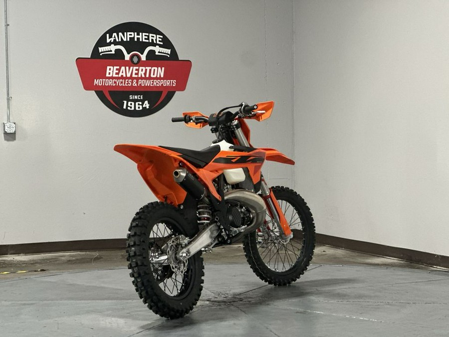 2025 KTM XC 300