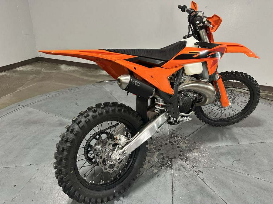 2025 KTM XC 300