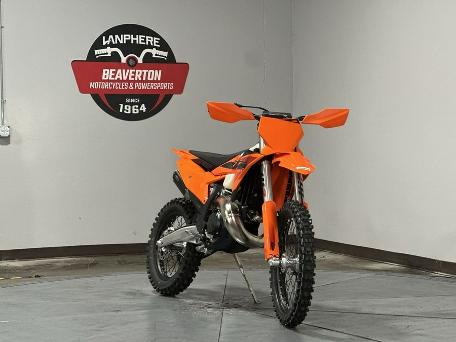 2025 KTM XC 300
