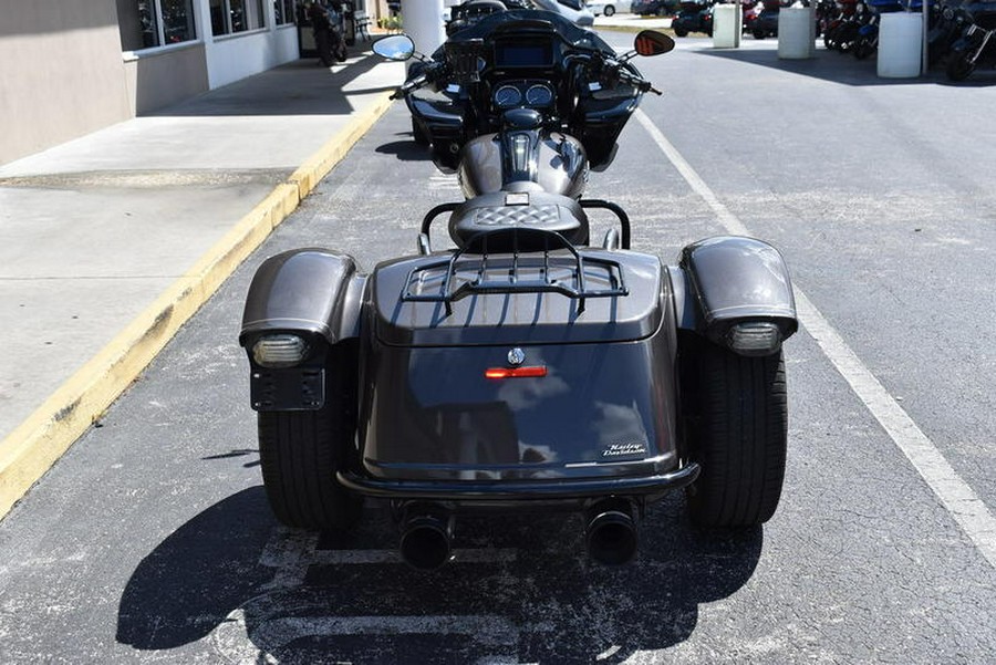 2023 Harley-Davidson® FLTRT - Road Glide® 3