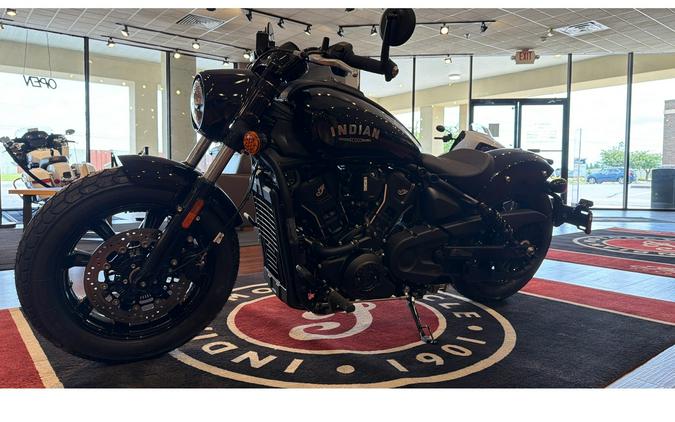 2026 SCOUT BOBBER, BLACK METALLIC, 49ST - Indian Motorcycle
