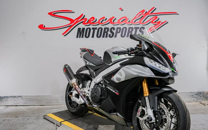 2022 Aprilia RSV4 1100