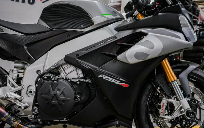 2022 Aprilia RSV4 1100