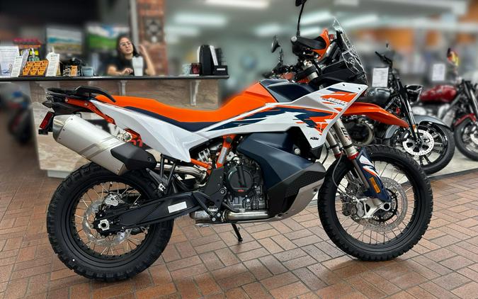 2025 KTM 890 ADVENTURE R