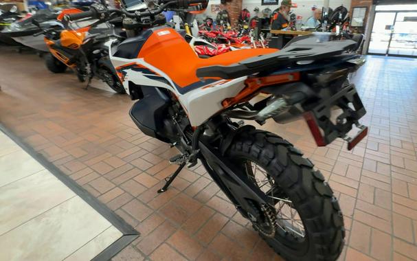 2025 KTM 890 ADVENTURE R