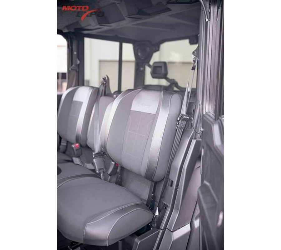 2026 Can-Am® Defender MAX Limited HD11