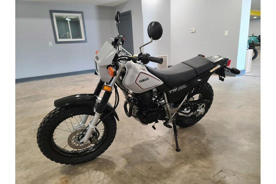 2026 TW200 - Yamaha