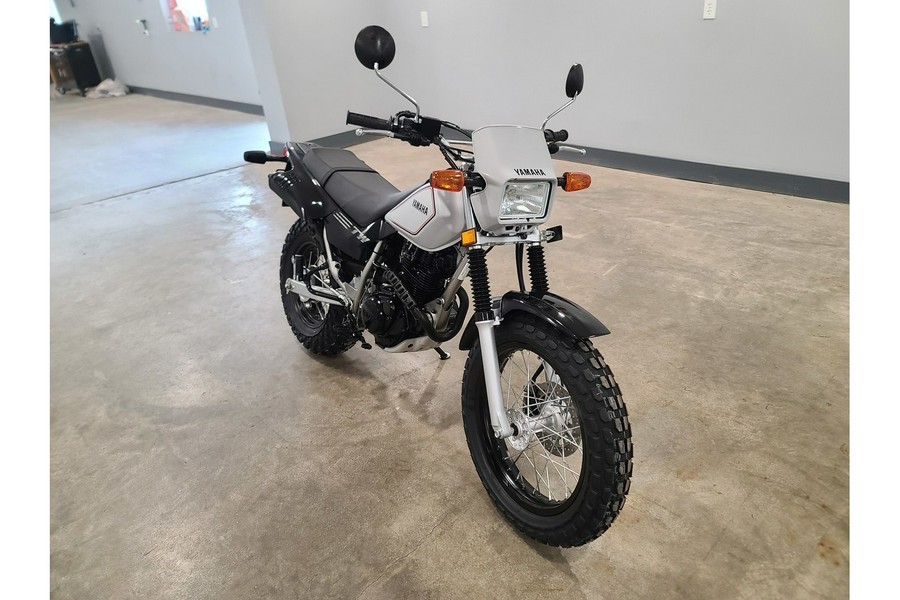 2026 TW200 - Yamaha
