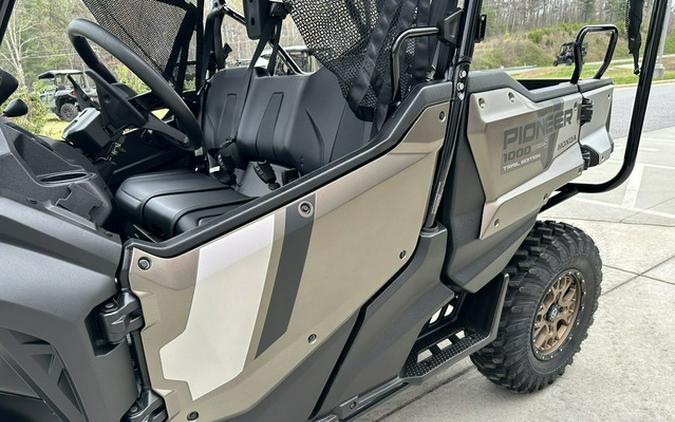 2024 Honda Pioneer 1000-5 Trail