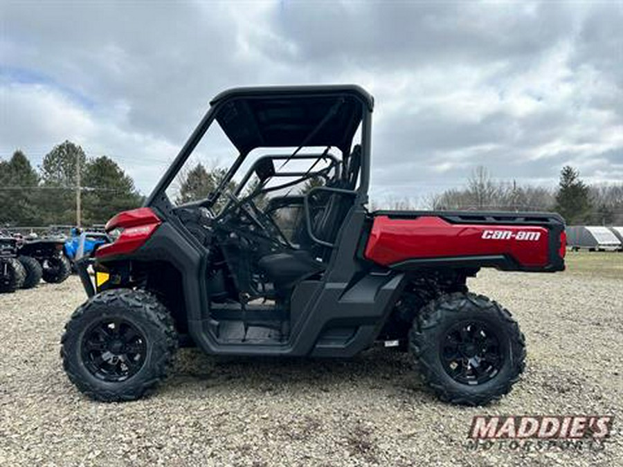 2024 Can-Am Defender XT HD9