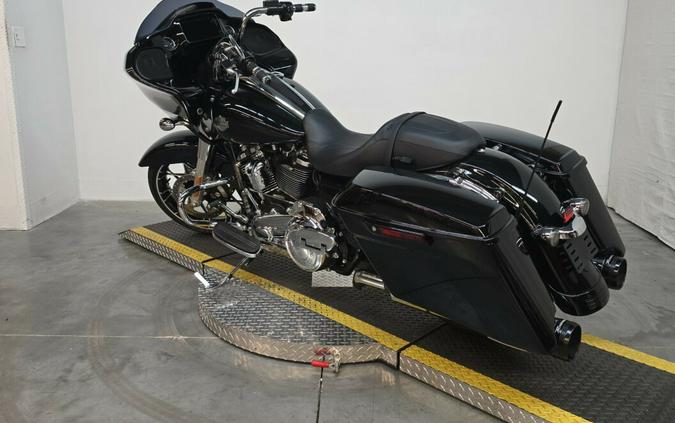 FLTRXS 2021 Road Glide Special