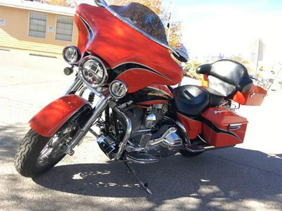 2004 Harley-Davidson FLHTCSE Screamin' Eagle® Electra Glide®