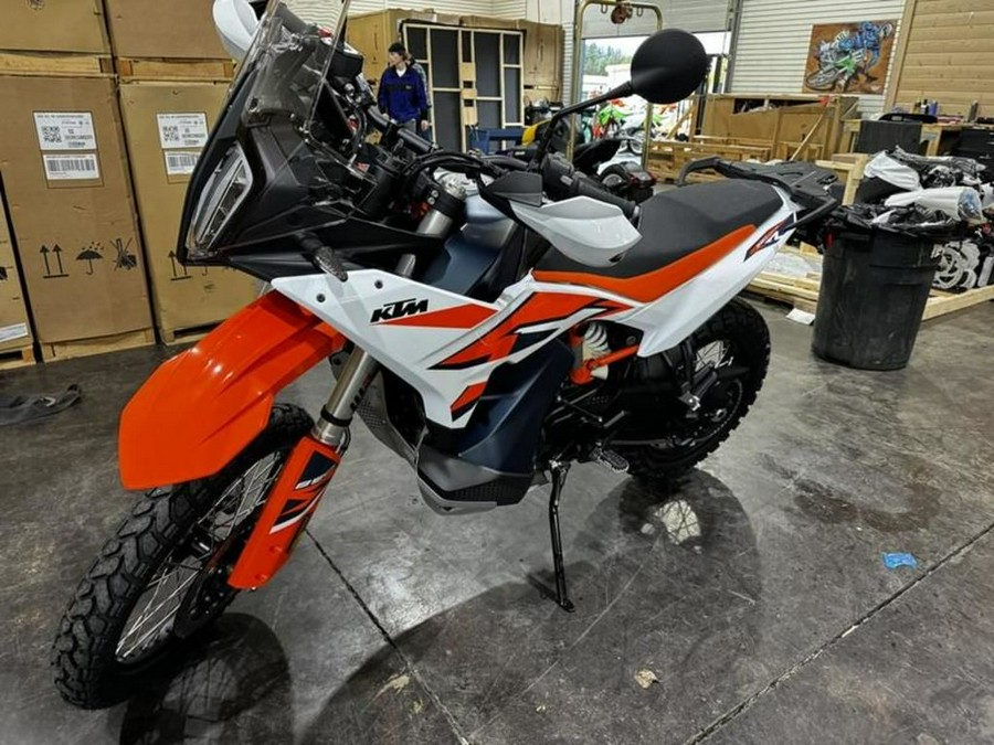 2024 KTM 890 Adventure R