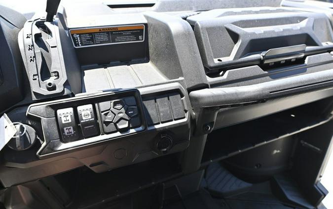 2026 Can-Am Defender MAX XT HD9 Dark Wildland Camo