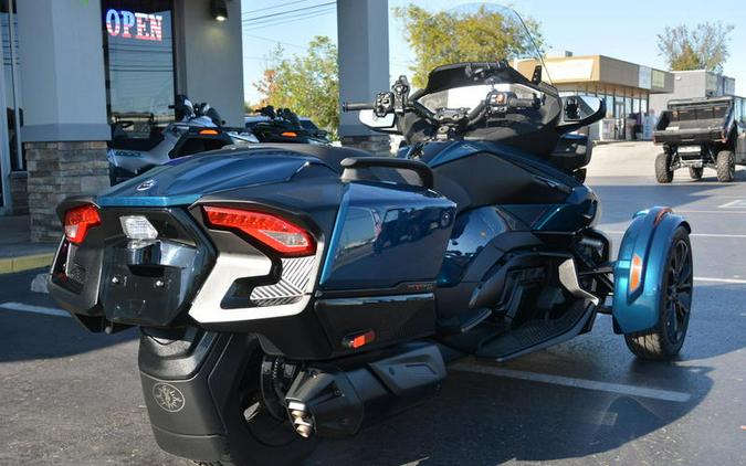 2024 Can-Am® SPYDER RT