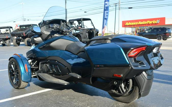 2024 Can-Am® SPYDER RT