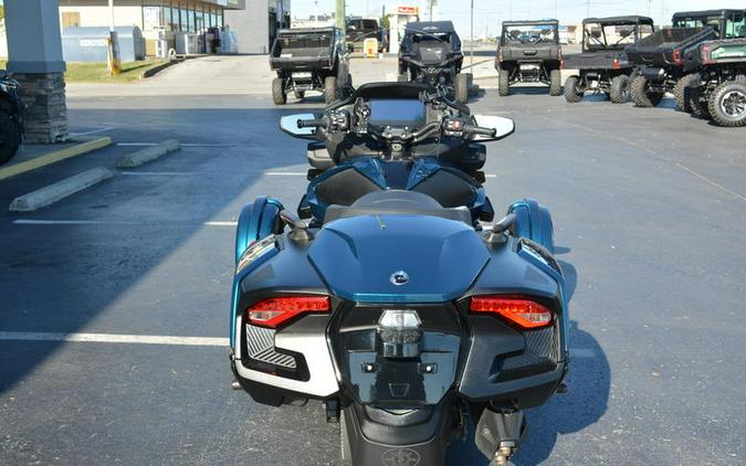 2024 Can-Am® SPYDER RT