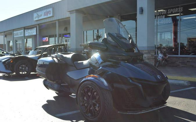2024 Can-Am® SPYDER RT