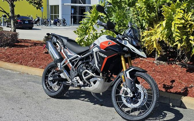 2024 Triumph Tiger 900 Rally Pro Ash Grey / Intense Orange