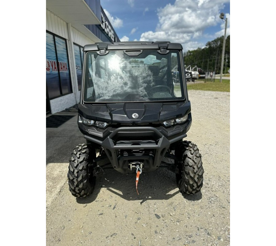 2024 Can-Am™ Defender XT HD10