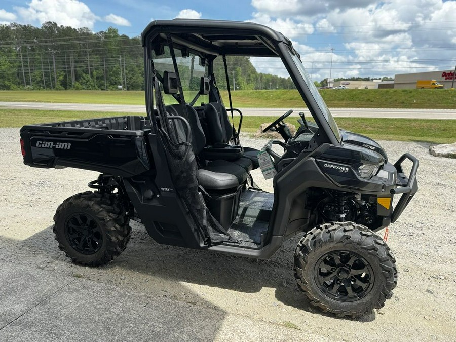 2024 Can-Am™ Defender XT HD10