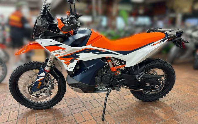2025 KTM 890 ADVENTURE R