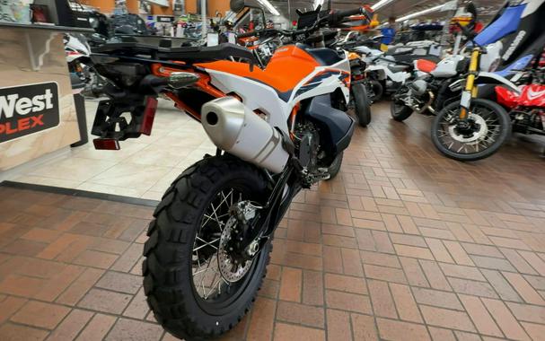 2025 KTM 890 ADVENTURE R