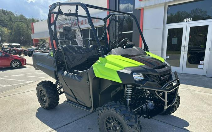 2024 Honda Pioneer 700 Deluxe