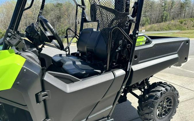 2024 Honda Pioneer 700 Deluxe