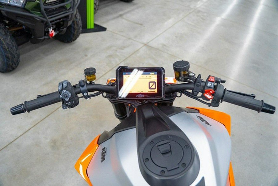 2023 KTM 1290 Super Duke R Evo