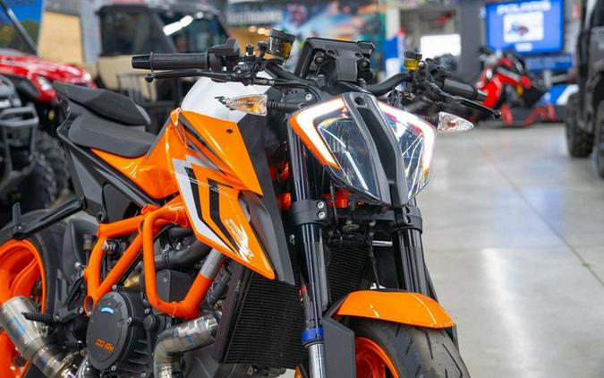 2023 KTM 1290 Super Duke R Evo
