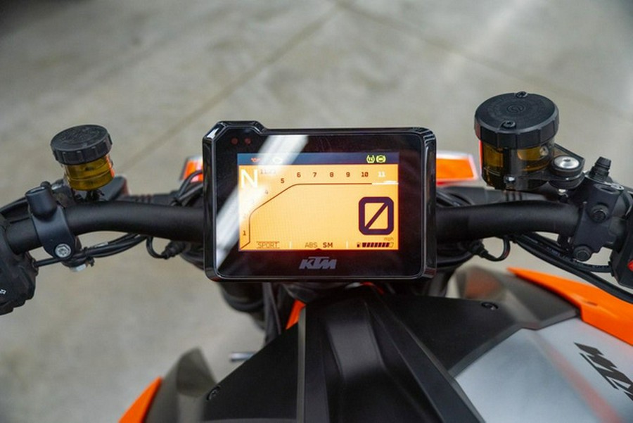 2023 KTM 1290 Super Duke R Evo